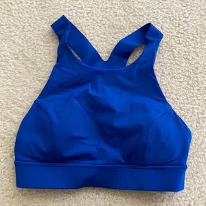 Lululemon crop top
